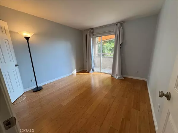 Diamond Bar, CA 91765,800 Grand Avenue #A18