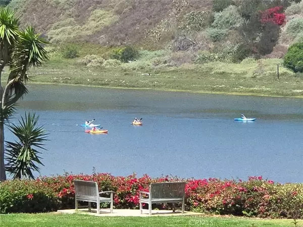 Newport Beach, CA 92660,2111 Vista Entrada