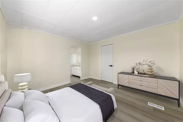 Perris, CA 92570,350 E San Jacinto #82