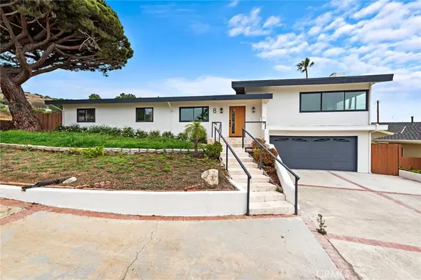 Rancho Palos Verdes, CA 90275,8 Clipper Road