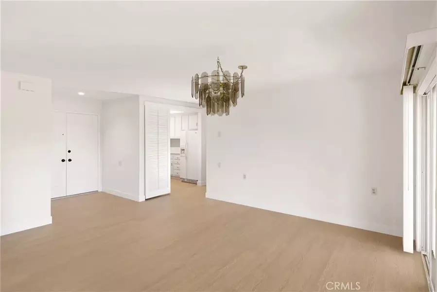 2386 Via Mariposa West #2B, Laguna Woods, CA 92637