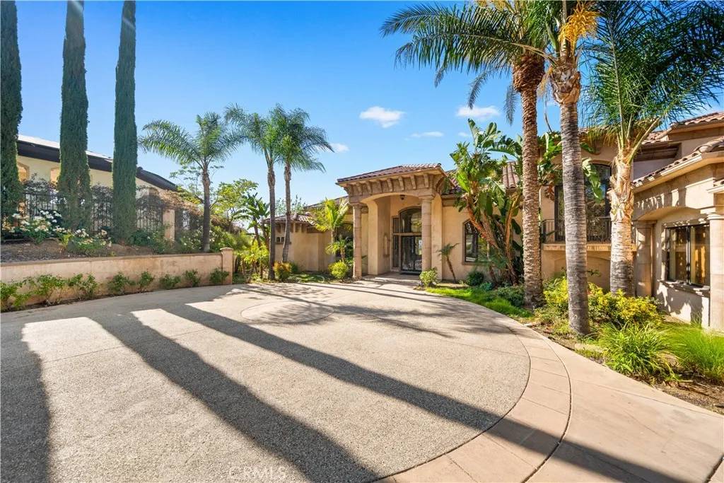Corona, CA 92881,423 Cleveland Way