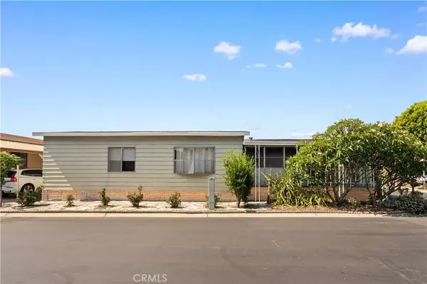 Walnut, CA 91789,20739 Lycoming St, #26