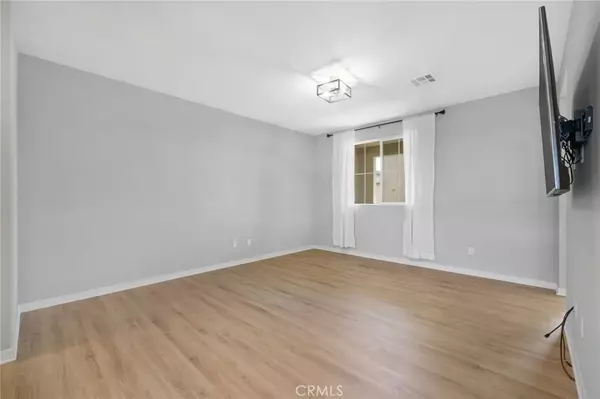 Claremont, CA 91711,1016 W Baseline Road