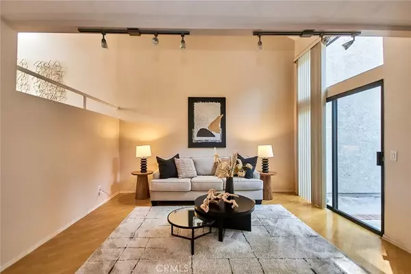 Diamond Bar, CA 91765,2990 Malaga Circle #C
