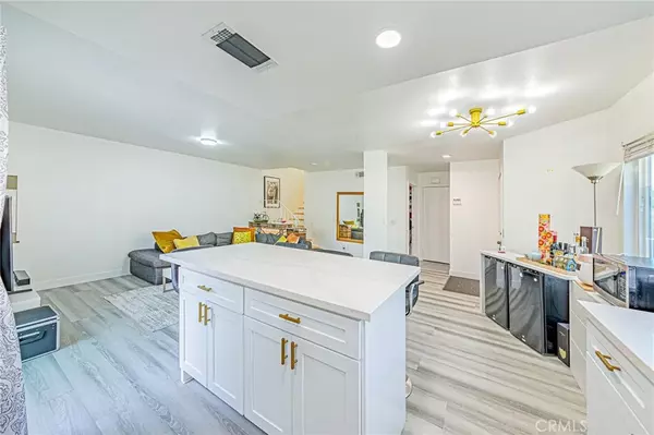 Diamond Bar, CA 91765,23763 Highland Valley Road