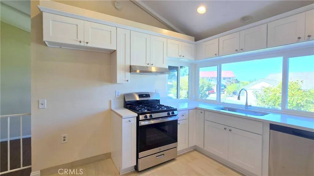 Rowland Heights, CA 91748,2215 Ravenfall Avenue