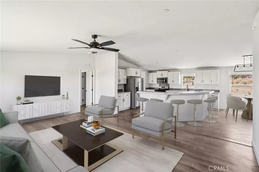 Pinon Hills, CA 92372,537 Calaveras Road