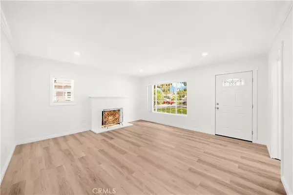 Downey, CA 90242,8552 Imperial Highway