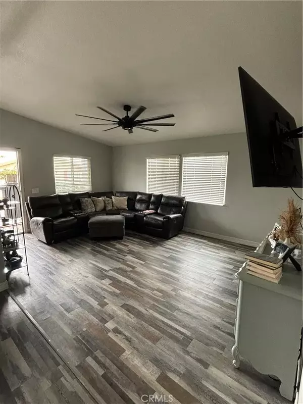 Jurupa Valley, CA 92509,6130 Camino Real ##215