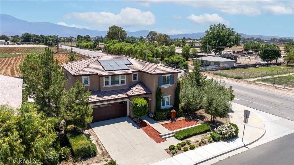 San Jacinto, CA 92582,691 Black Cherry Street