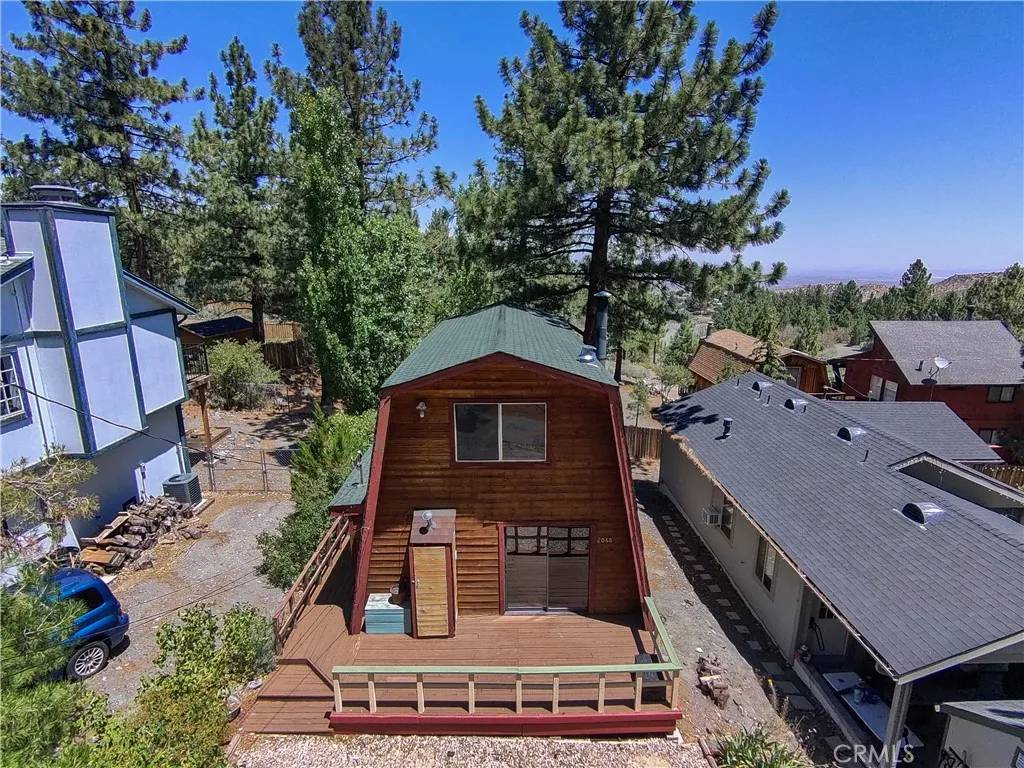 2068 Slippery Elm Road, Wrightwood, CA 92397