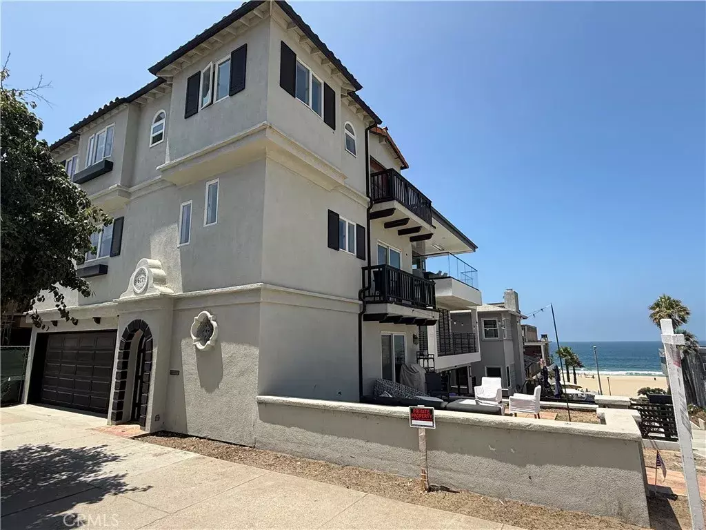 Manhattan Beach, CA 90266,617 Manhattan Avenue