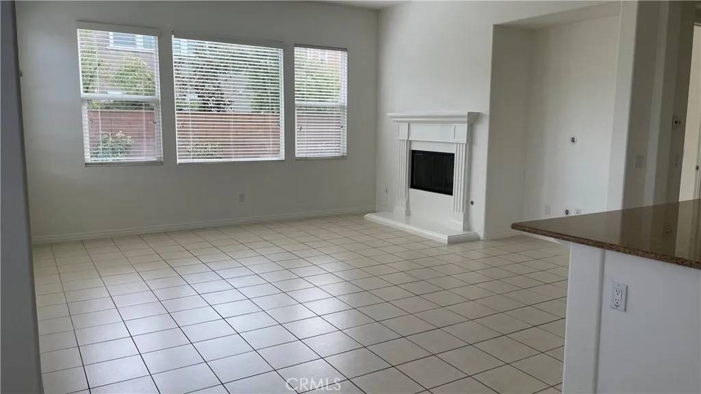 Tustin, CA 92782,3312 Laviana Street