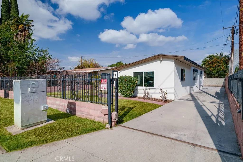 El Monte, CA 91733,11221 Fineview Street