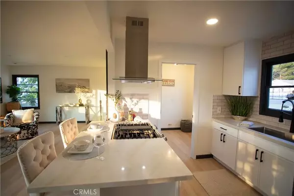 Vista, CA 92083,1860 Watson Way