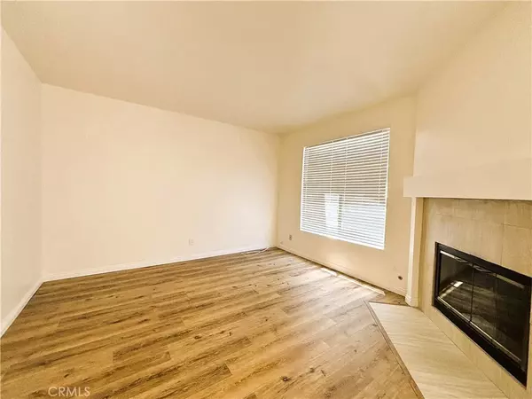 Corona, CA 92882,3100 Puesta Del Sol Court #103