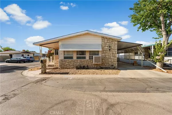 Lancaster, CA 93535,2550 E Avenue I #110