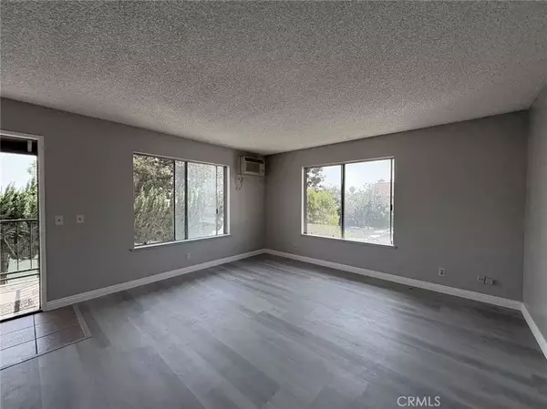 Montebello, CA 90640,860 S Greenwood Avenue #B