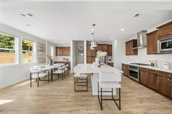 Chino, CA 91710,11620 Solaire Wy