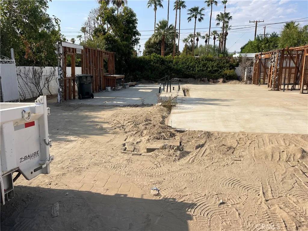 Palm Springs, CA 92264,442 E Avenida Palmera