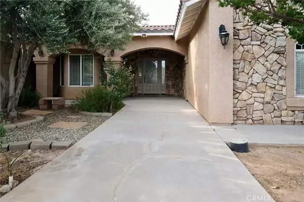 Oak Hills, CA 92344,9740 Joshua Street