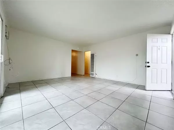 Ontario, CA 91762,1016 W El Morado Court #C