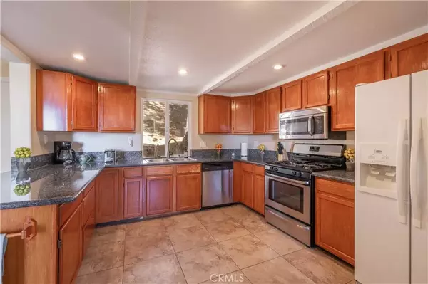 Running Springs, CA 91007,31616 Panorama Dr