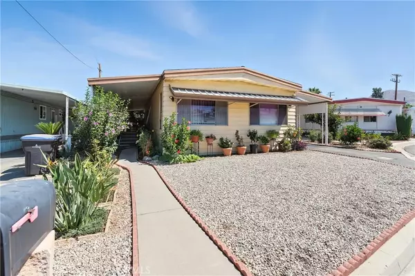 39 Round Table, Riverside, CA 92507