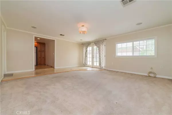 Glendora, CA 91740,1735 S Banna Avenue