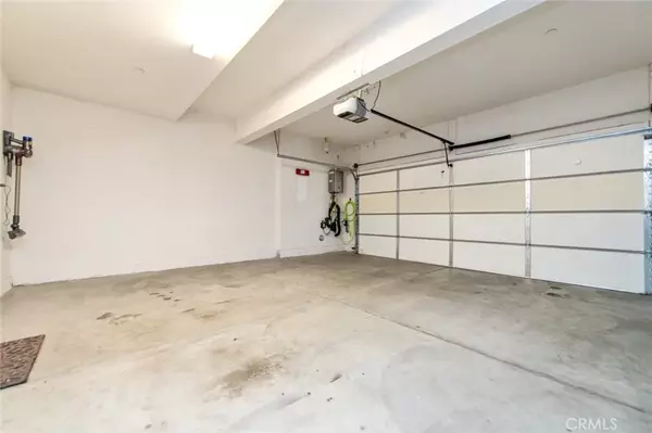 Corona, CA 92878,893 Tangelo Way #101