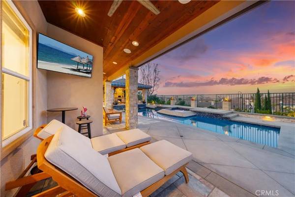 Anaheim Hills, CA 92808,1040 S Summer Breeze Lane