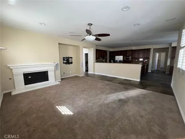 Eastvale, CA 92880,14538 Eagle River Road