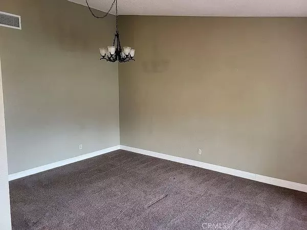 Victorville, CA 92392,12942 Maple Valley Road