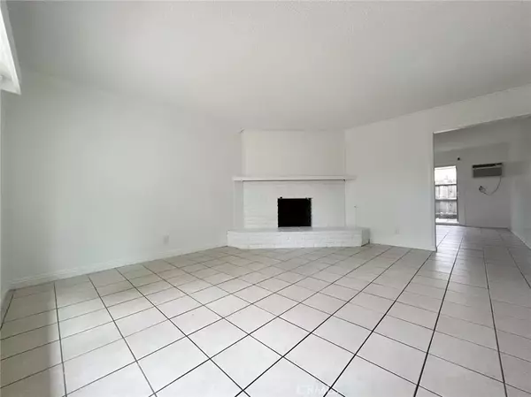 Ontario, CA 91762,1016 W El Morado Court #B
