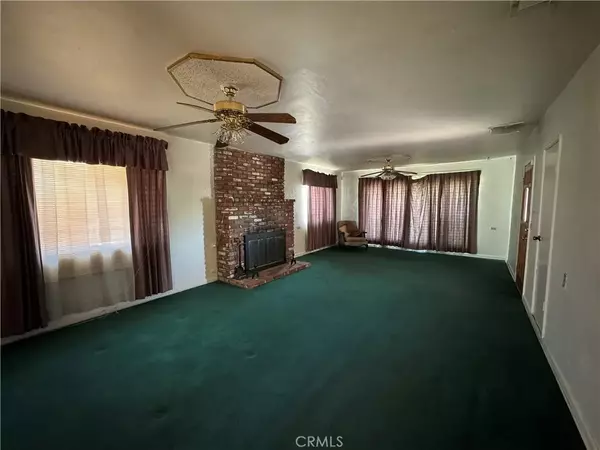 Rialto, CA 92376,758 S Acacia Avenue