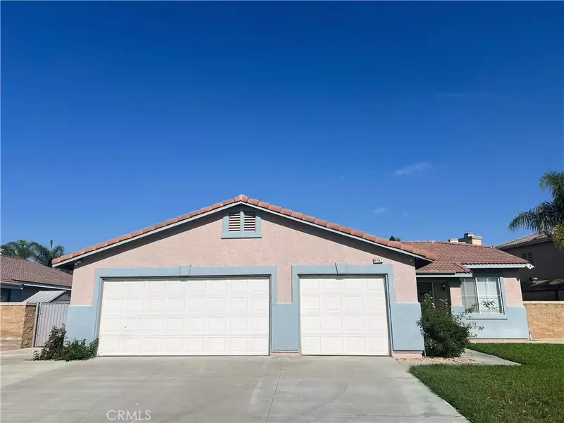 6767 Icelandic Street, Eastvale, CA 92880