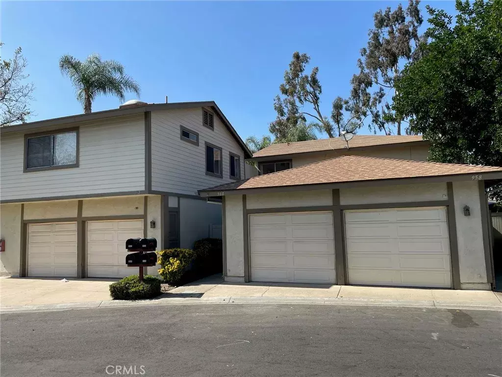 Ontario, CA 91762,960 Pinyon Court