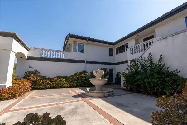 Orange, CA 92869,11031 Meads