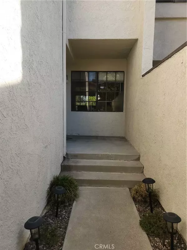 Diamond Bar, CA 91765,22944 Estoril Drive #3