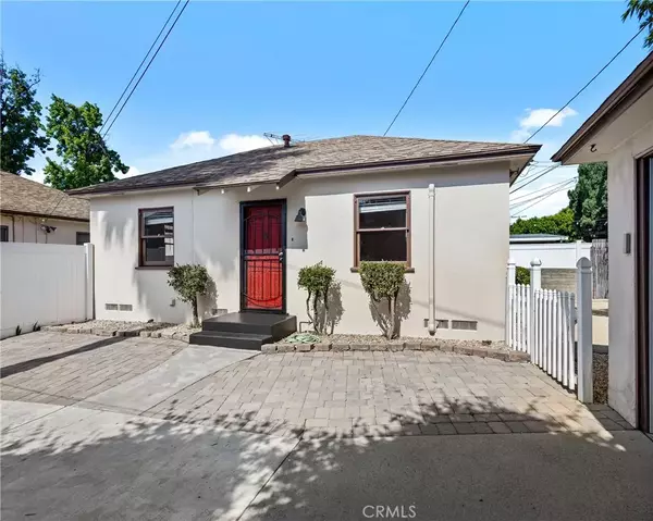 657 E Jefferson Avenue, Pomona, CA 91767