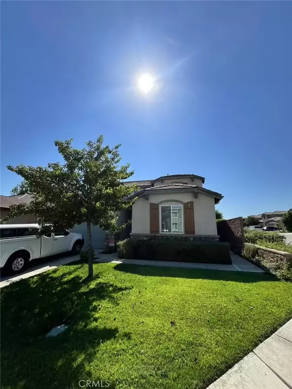 7906 Sea Salt Avenue, Fontana, CA 92336
