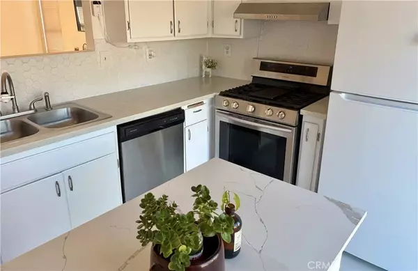 Adelanto, CA 92301,14827 Kimberly Street