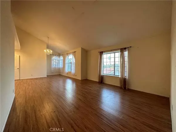 Walnut, CA 91789,20122 Candleflame Court