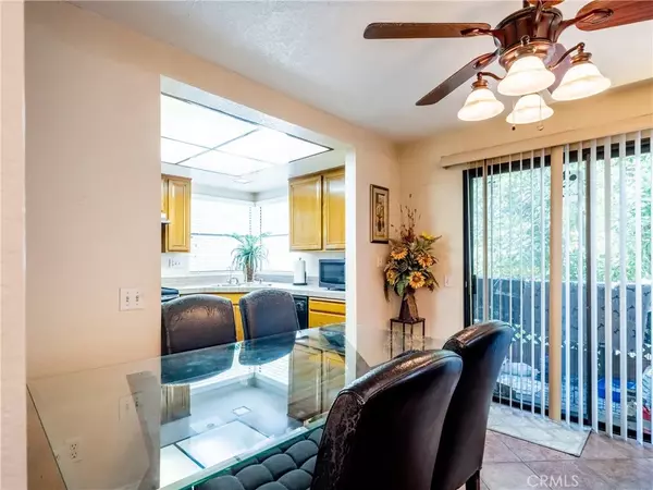 Diamond Bar, CA 91765,22869 Hilton Head Dr #224
