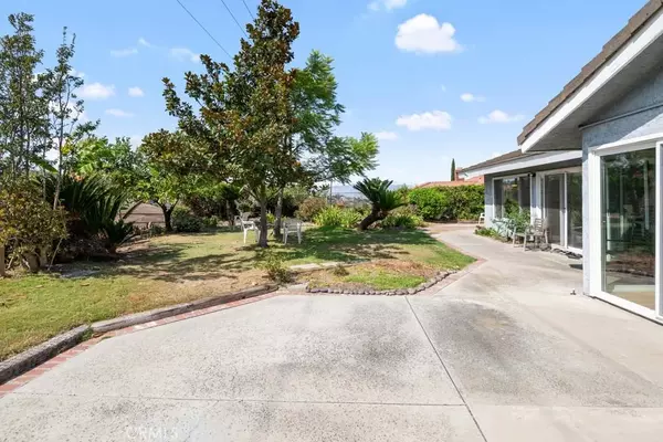 Hacienda Heights, CA 91745,3241 Belle River Drive