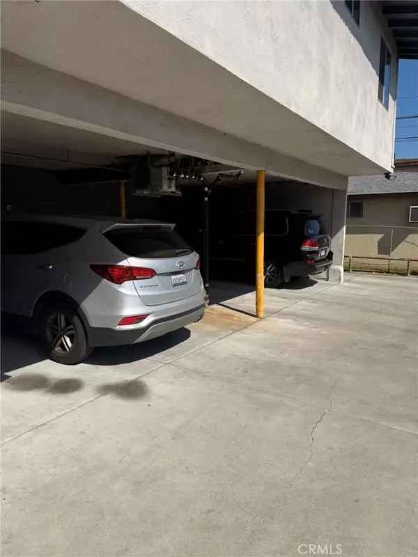 San Gabriel, CA 91776,1330 Stevens Avenue #E