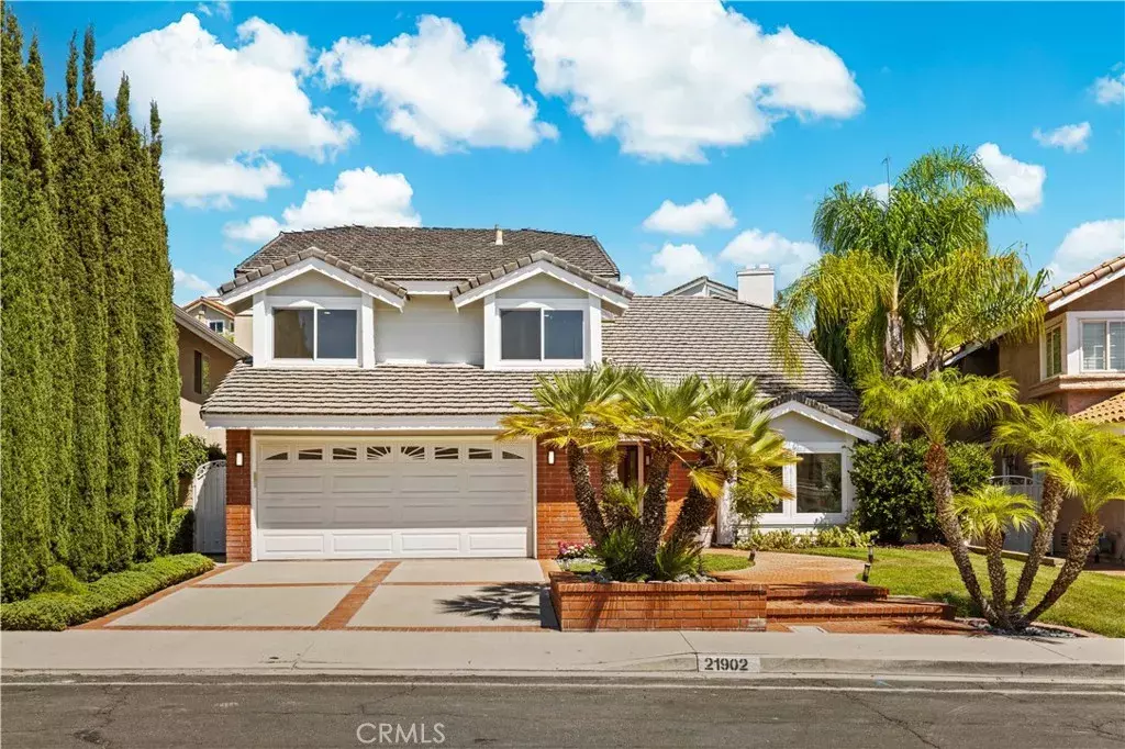 Mission Viejo, CA 92692,21902 Herencia