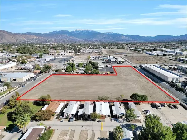 San Jacinto, CA 92583,1060 S State