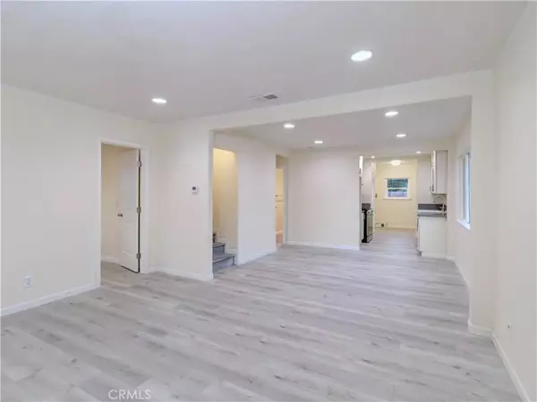 Santa Ana, CA 92707,1435 Orange